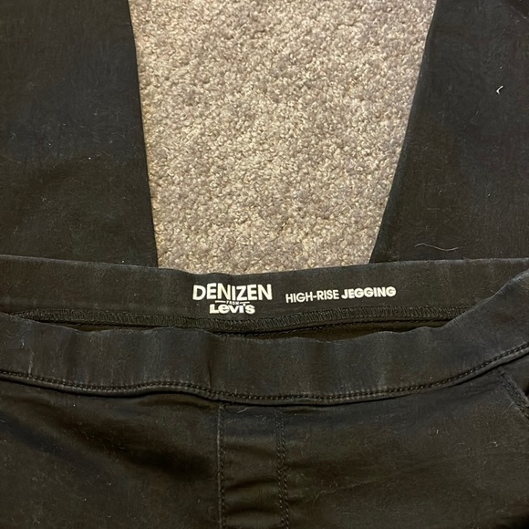 Denizen from Levi's high rise jegging jeans - Picture 6 of 6